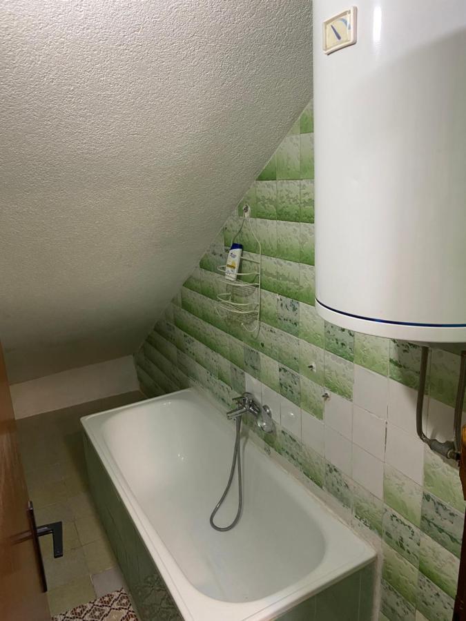 Lav Apartments Bihać Eksteriør billede
