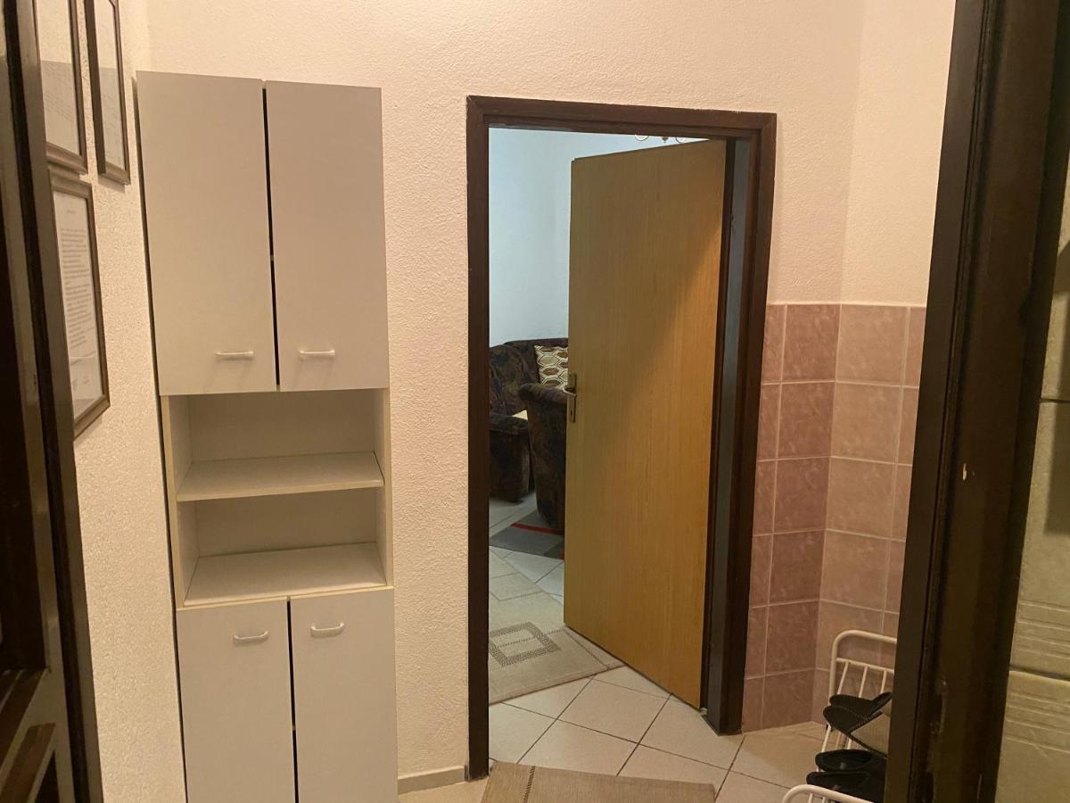 Lav Apartments Bihać Eksteriør billede