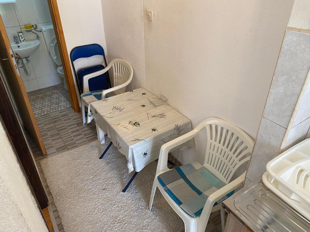 Lav Apartments Bihać Eksteriør billede
