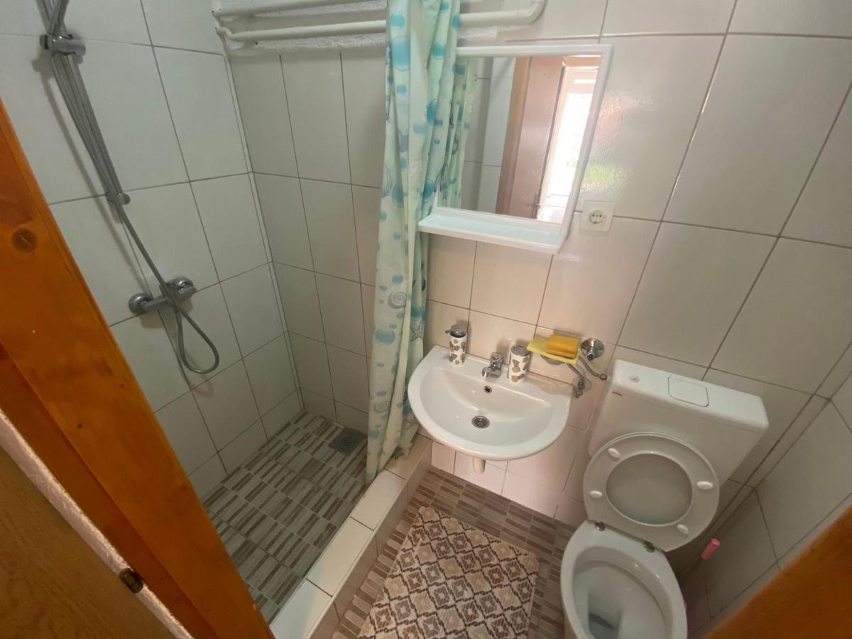 Lav Apartments Bihać Eksteriør billede